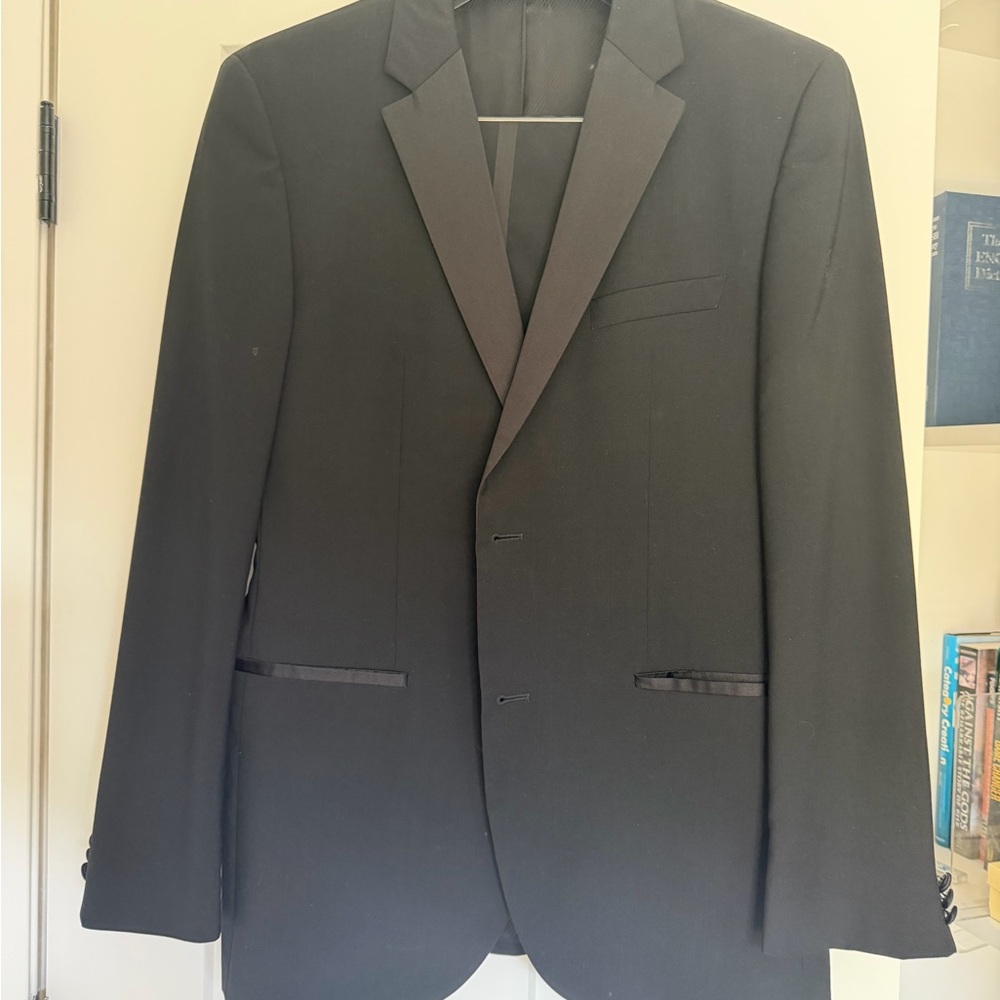Hugo BOSS Black Men's Tuxedo